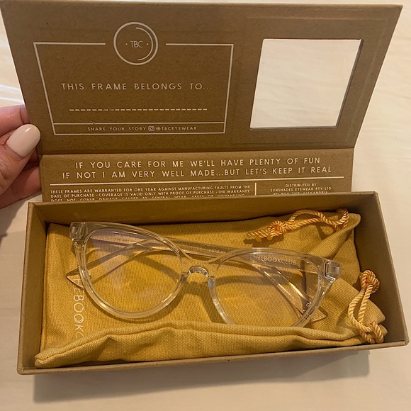 The Book Club Eyewear - Blue Light Glasses - Picture 1 of 4